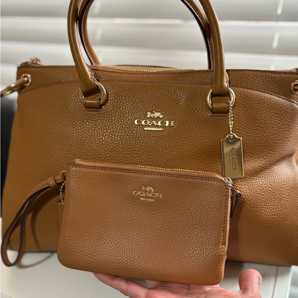 Coach Pebbled Leather Satchel and Wristlet in Brown - Picture 9 of 12